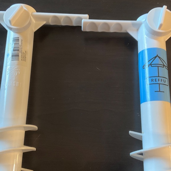 White Beach Umbrella Sand Anchors - Picture 2 of 3